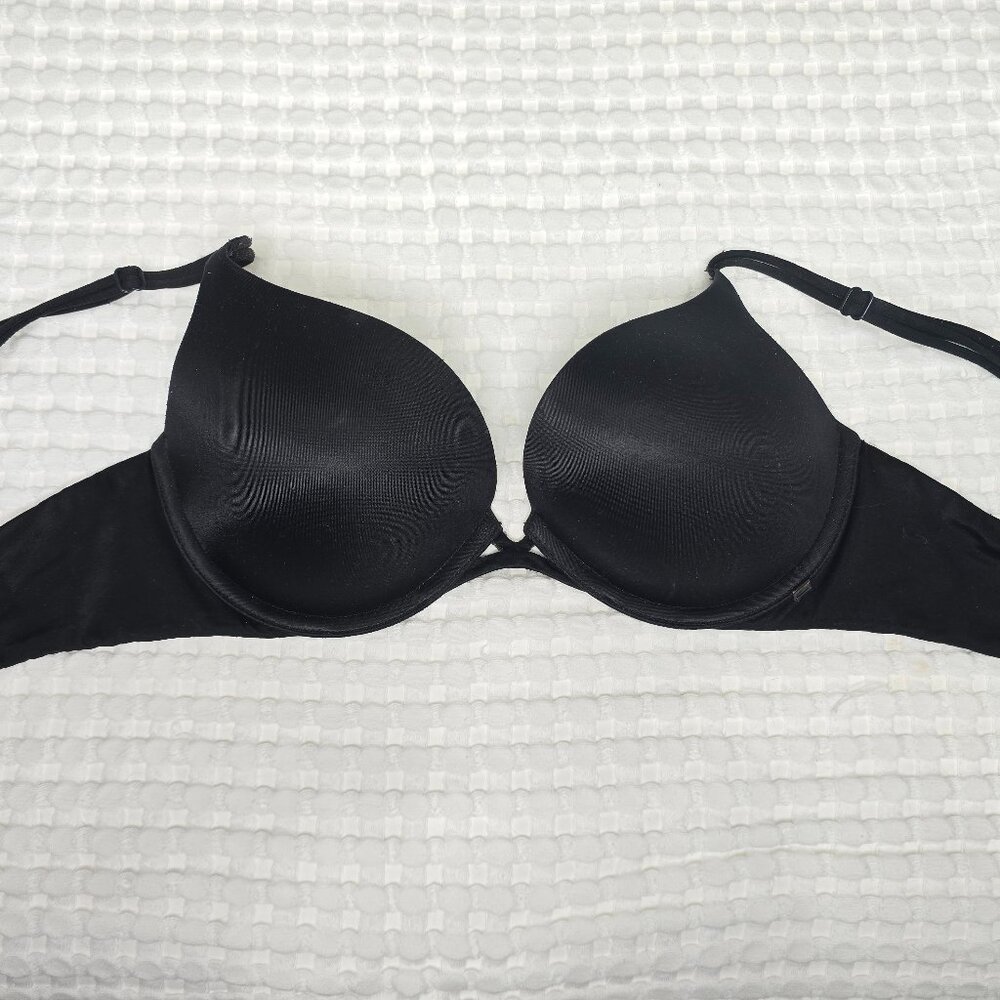 Victoria's Secret Very Sexy Pushup bra - Black - 32C